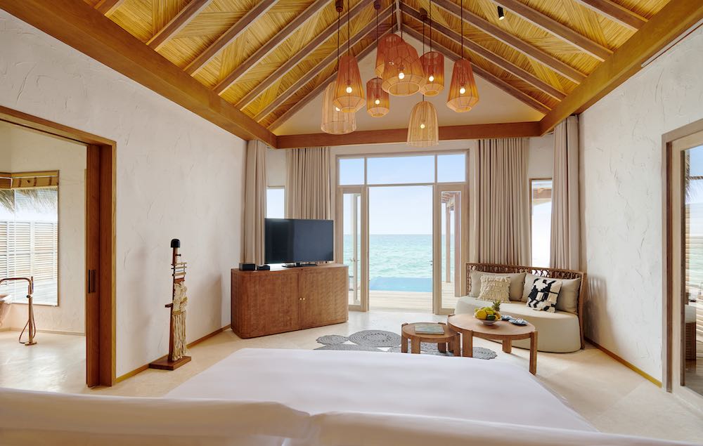 Sunrise Water Villa with Pool at Sirru Fen Fushi Private Lagoon Resort thumbnail 3
